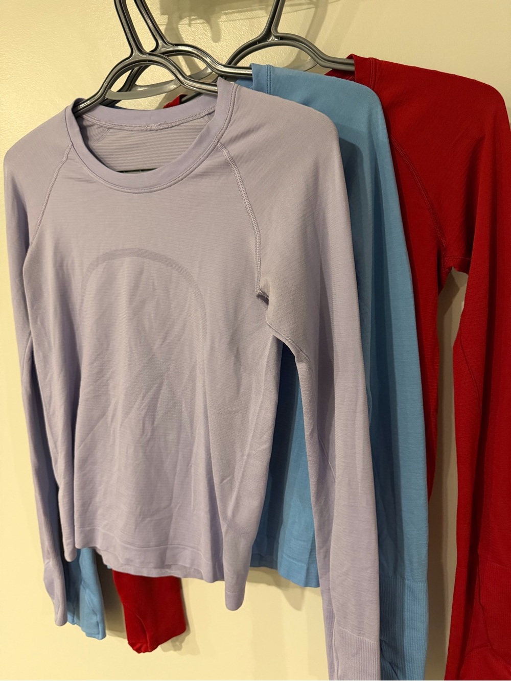 Bundle of 3 swiftly tech long sleeve shirts (waist length)
